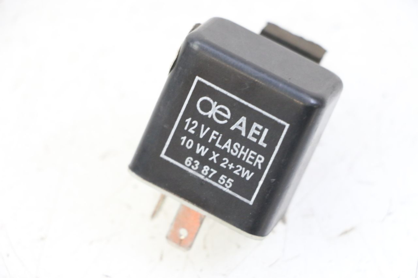 photo de BLINKERRELAIS PIAGGIO ZIP 4T 50 (2018 - 2020) - Hauptansicht