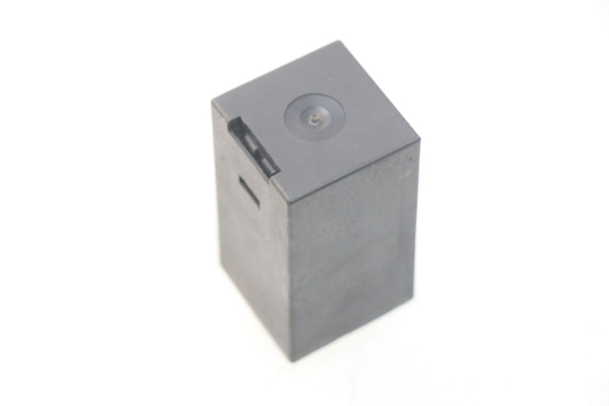 photo de BLINKER RELAIS RIEJU RR 50 (1998 - 2007) - Detailansicht des Bauteils