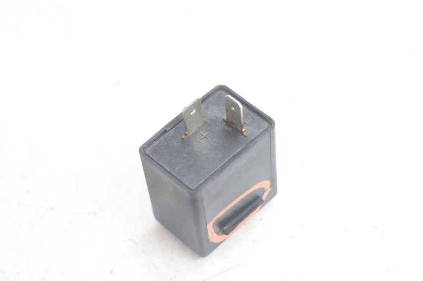 photo de BLINKER RELAIS APRILIA SCARABEO GT 125 (1999 - 2007) - Zoom auf Gebrauchszustand