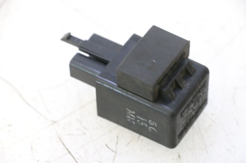 photo de BLINKER RELAIS HONDA SH 125 (2001 - 2003) - Zoom auf Gebrauchszustand