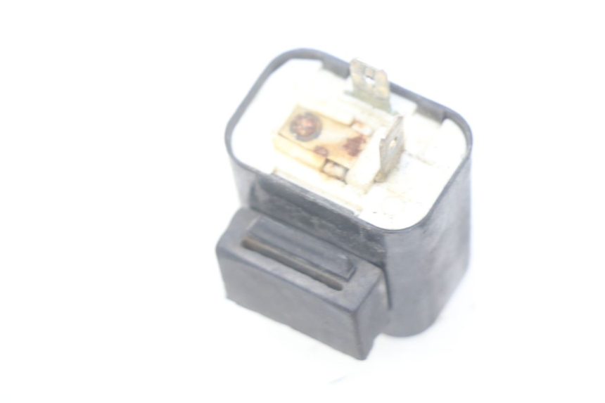 photo de BLINKERRELAIS YAMAHA SLIDER NAKED 50 (2004 - 2018) - Zoom auf Gebrauchszustand