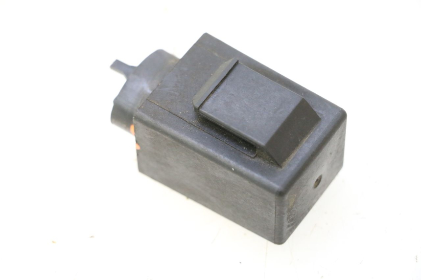 photo de BLINKER RELAIS HONDA ST PAN EUROPEAN 1100 (1990 - 2002) - Zoom auf Gebrauchszustand