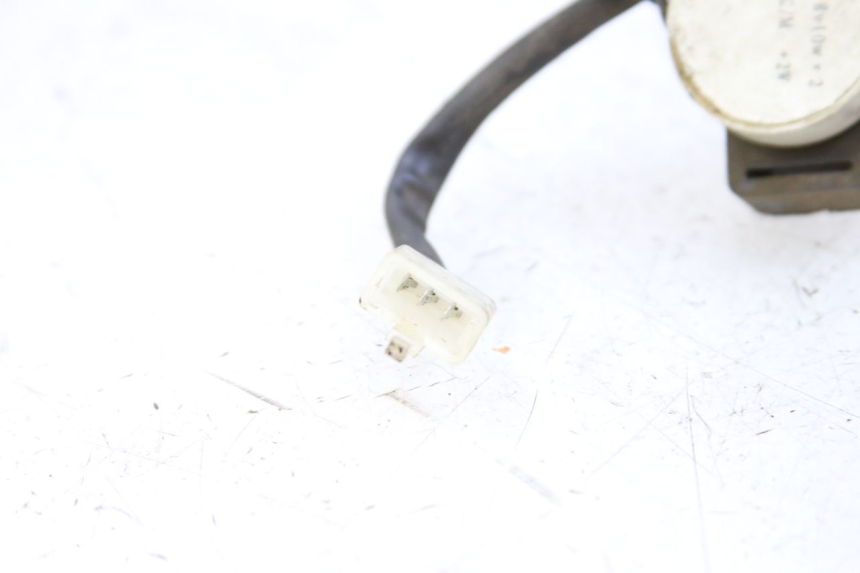 photo de BLINKER RELAIS RAZZO STEED 125 (2012 - 2018) - Zoom auf Gebrauchszustand