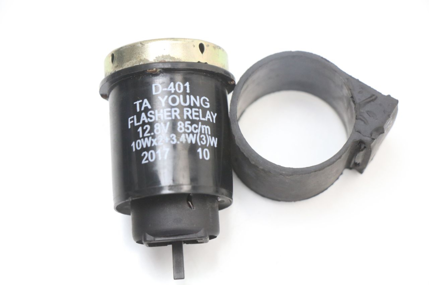 photo de BLINKER RELAIS KYMCO SUPER 8 4T 50 (2018 - 2020) - Hauptansicht