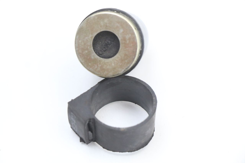 photo de BLINKER RELAIS KYMCO SUPER 8 4T 50 (2018 - 2020) - Zoom auf Gebrauchszustand