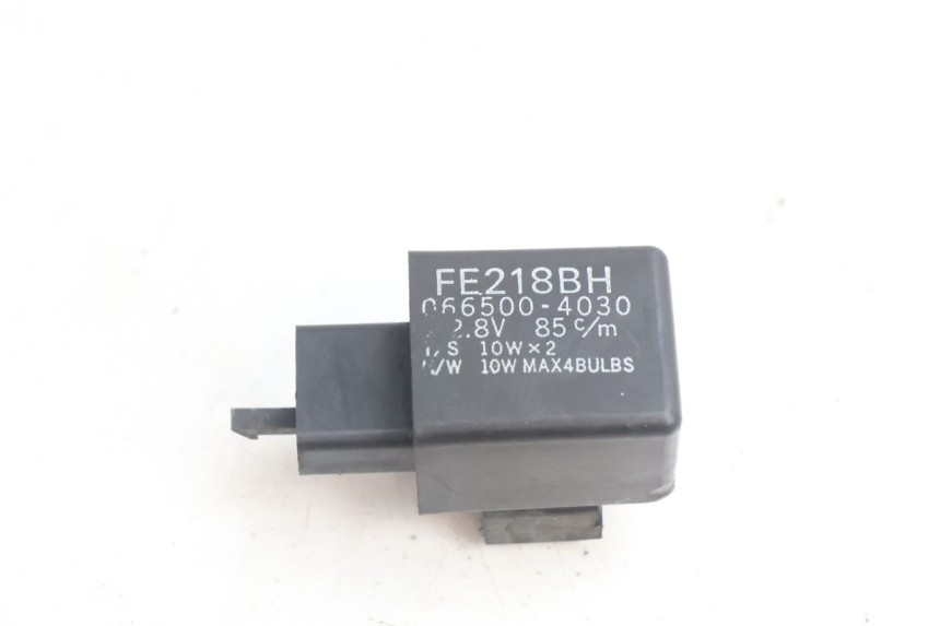 photo de BLINKER RELAIS YAMAHA TDM ABS 900 (2002 - 2014) - Hauptansicht
