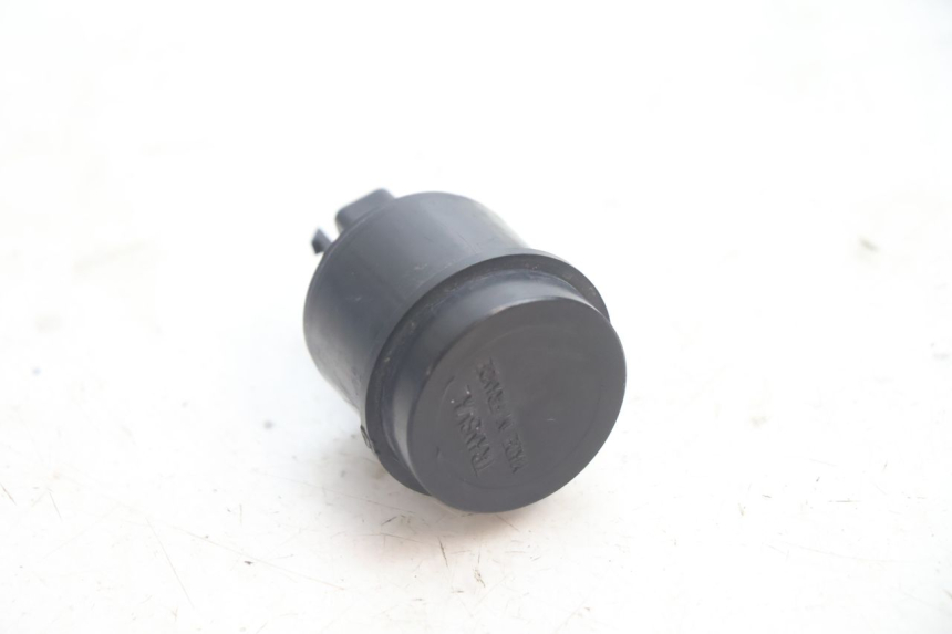 photo de BLINKERRELAIS PEUGEOT TREKKER 50 (1995 - 2004) - Detailansicht des Bauteils