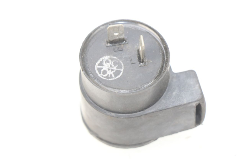 photo de BLINKERRELAIS PEUGEOT TWEET 4T 50 (2018 - 2022) - Zoom auf Gebrauchszustand