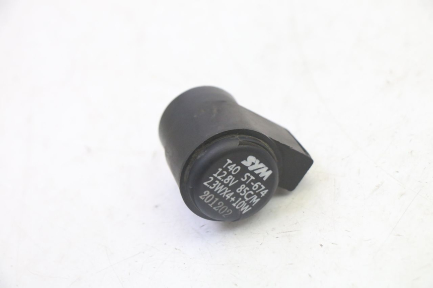 photo de BLINKER RELAIS PEUGEOT TWEET PRO CARGO 50 (2018 - 2022) - Zoom auf Gebrauchszustand