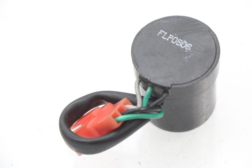 photo de BLINKER RELAIS REVATTO URBA GT 125 (2007 - 2017) - Detailansicht des Bauteils