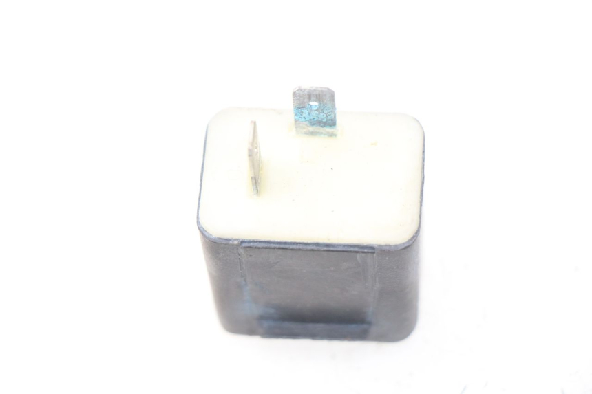 photo de BLINKER RELAIS PIAGGIO VESPA LX IE 125 (2010 - 2012) - Zoom auf Gebrauchszustand