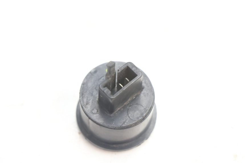 photo de BLINKER RELAIS PEUGEOT VIVACITY 50 (2004 - 2009) - Zoom auf Gebrauchszustand