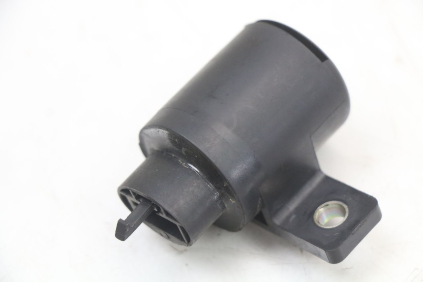 photo de BLINKERRELAIS KYMCO XCITING 250 (2006 - 2009) - Detailansicht des Bauteils