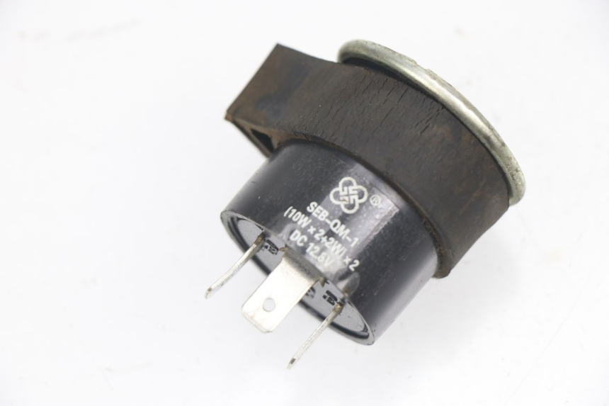 photo de BLINKER RELAIS RAZZO XENON 4T 50 (2008 - 2012) - Zoom auf Gebrauchszustand