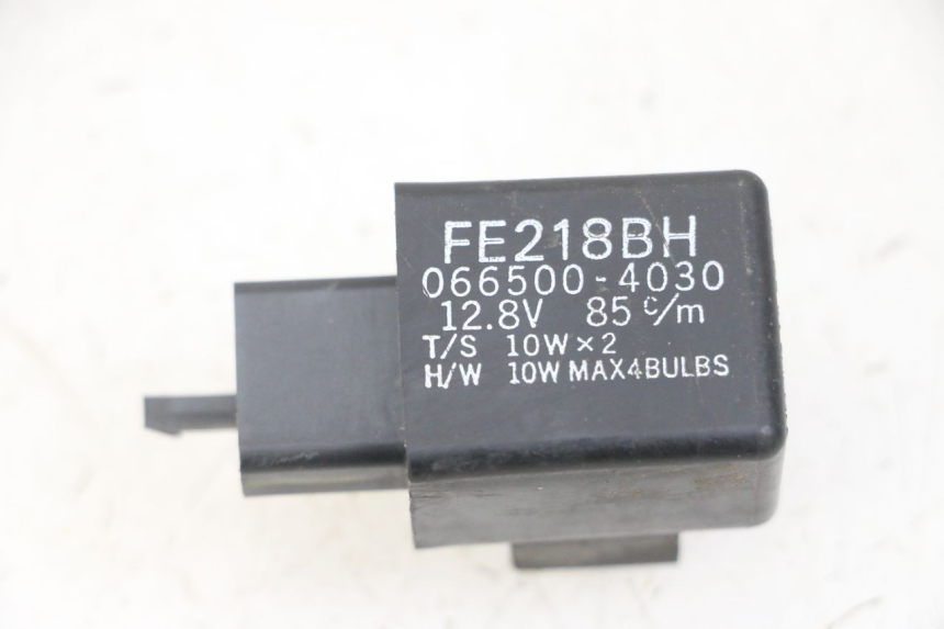 photo de BLINKER RELAIS YAMAHA XJ6 ABS 600 (2008 - 2016) - Hauptansicht