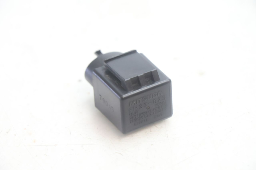 photo de BLINKER RELAIS HONDA XLV VARADERO 125 (2007 - 2012) - Zoom auf Gebrauchszustand