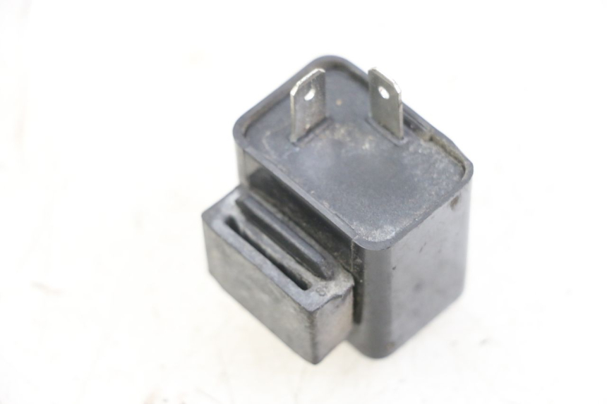 photo de BLINKER RELAIS YAMAHA NEO'S NEOS 2T EASY 50 (2013 - 2016) - Zoom auf Gebrauchszustand