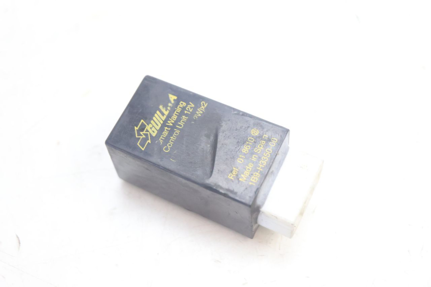 photo de BLINKERRELAIS YAMAHA YP MAJESTY 125 (2002 - 2006) - Hauptansicht