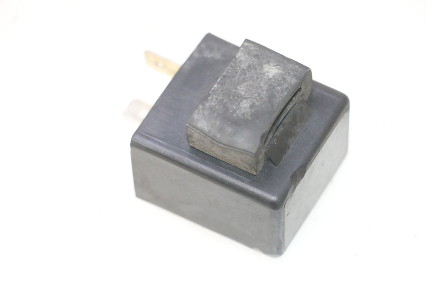 photo de BLINKER RELAIS YAMAHA YP MAJESTY 125 (1998 - 2001) - Detailansicht des Bauteils
