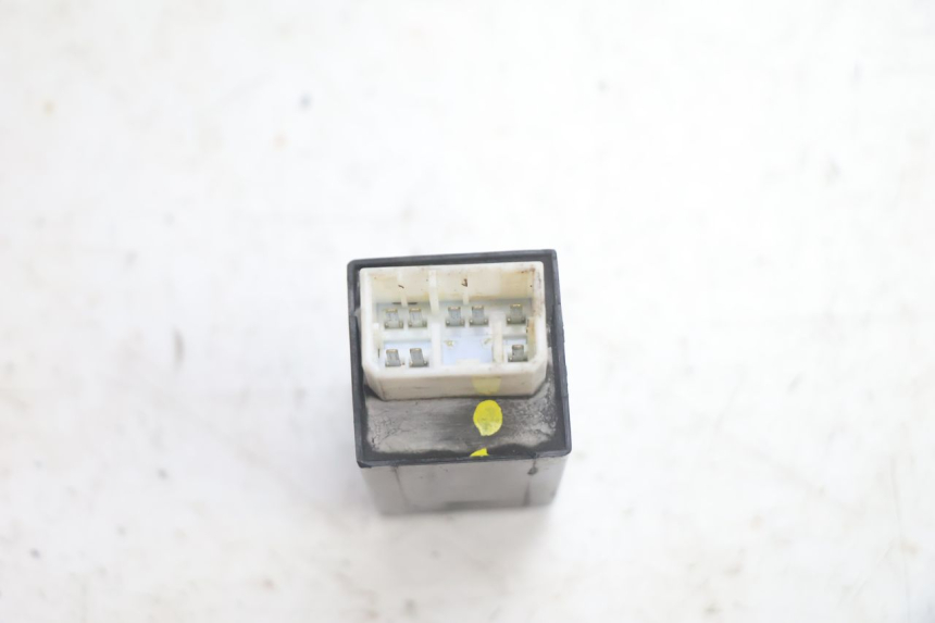 photo de BLINKERRELAIS YAMAHA YP MAJESTY 125 (2002 - 2006) - Alternative Perspektive