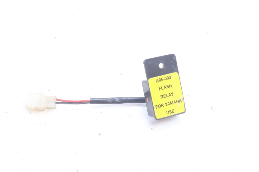 photo de BLINKER RELAIS YAMAHA YZF R6 600 (2008 - 2009) - Hauptansicht