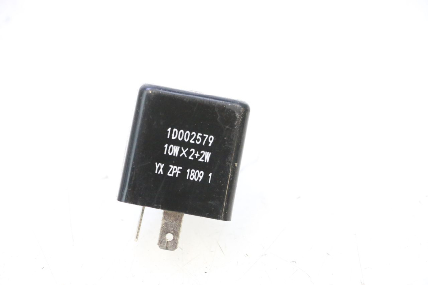photo de BLINKERRELAIS PIAGGIO ZIP 4T 50 (2018 - 2020) - Hauptansicht