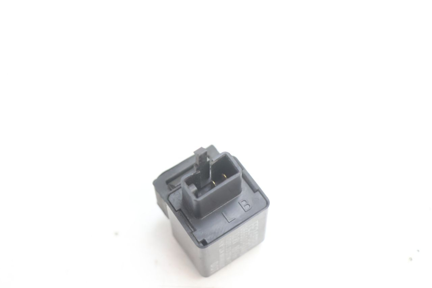 photo de BLINKERRELAIS KAWASAKI ZX-6R ZX6R 600 (1995 - 1997) - Alternative Perspektive