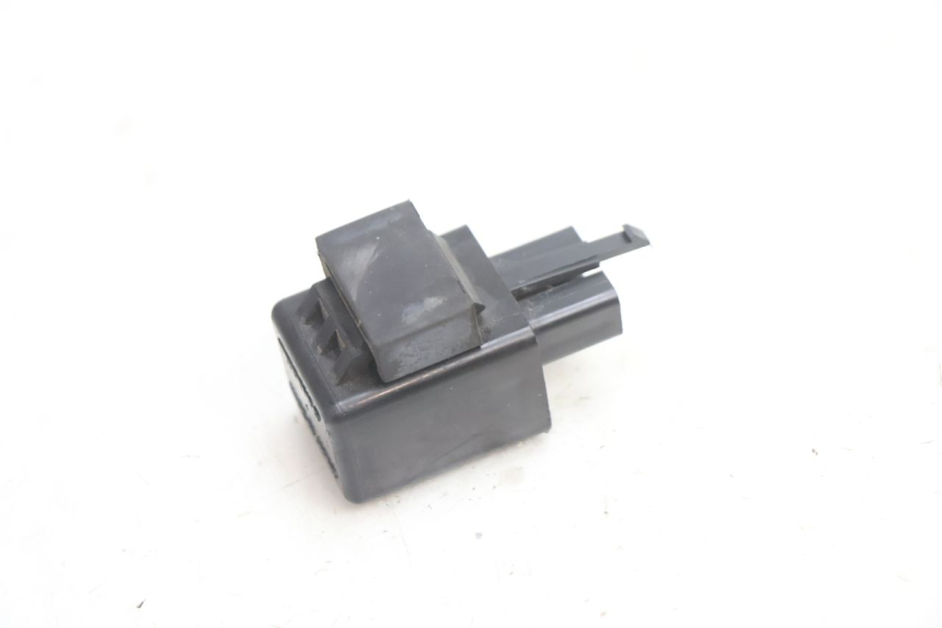 photo de BLINKER RELAIS KAWASAKI ZX-6R ZX6R 600 (2000 - 2002) - Zoom auf Gebrauchszustand