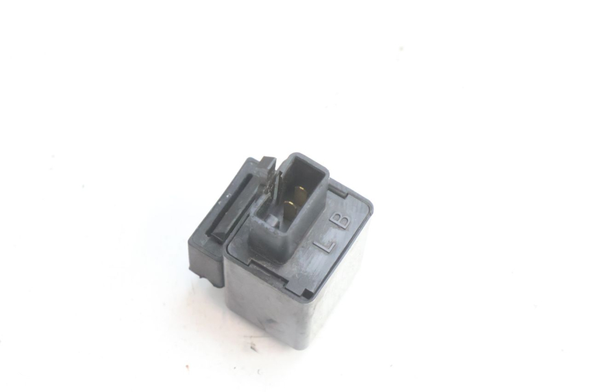 photo de BLINKER RELAIS KAWASAKI ZZR 600 (1995 - 2004) - Zoom auf Gebrauchszustand