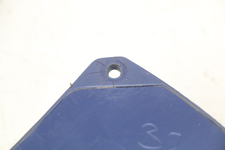 photo de BATTERIELADEGERÄT PEUGEOT E-VIVACITY 1 (2012 - 2018) - Alternative Perspektive