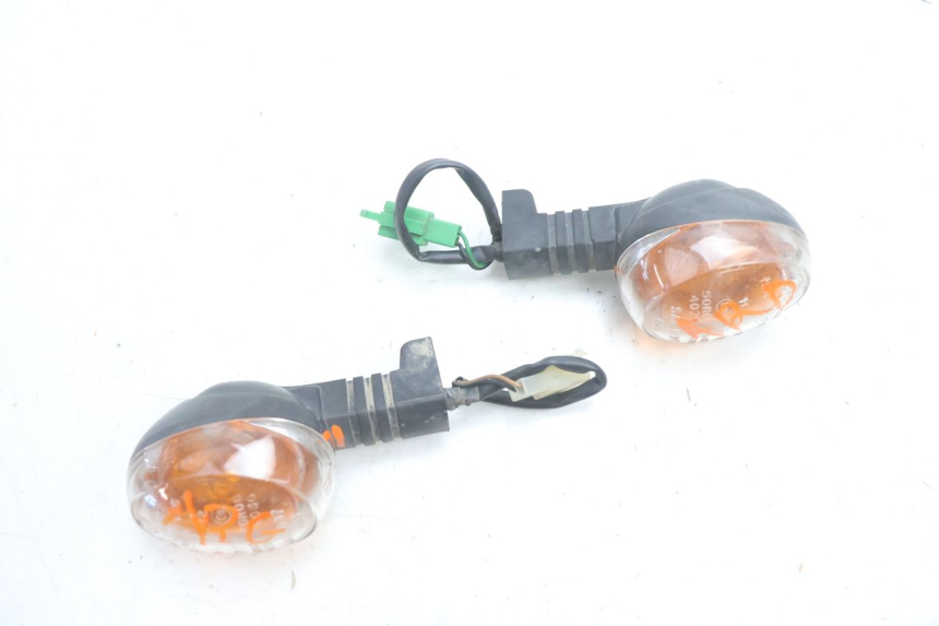 photo de HINTEN BLINKER MBK BOOSTER SPIRIT 50 (2004 - 2017) - Hauptansicht