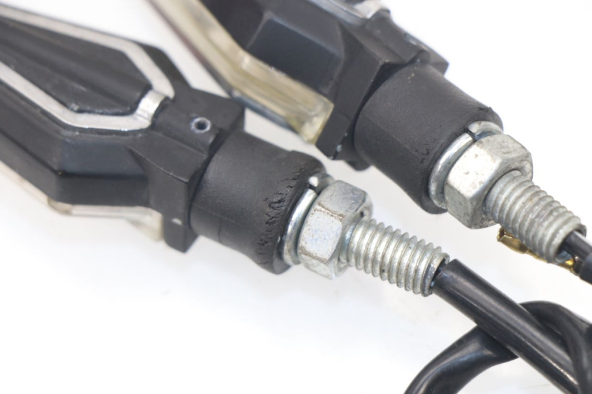 photo de HINTEN BLINKER HONDA CBF 500 (2004 - 2007) - Detailansicht des Bauteils