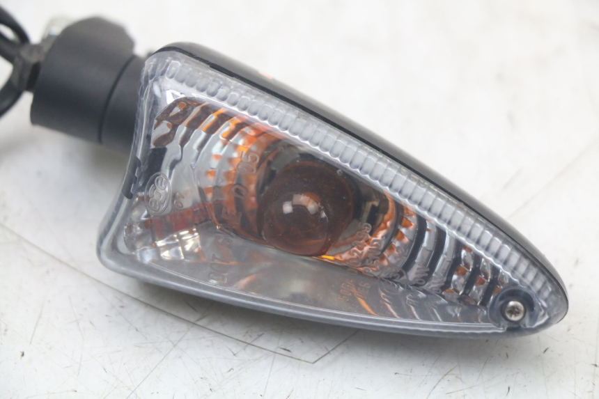 photo de RECHTER HINTERER BLINKER YAMAHA AEROX 2T 50 (2013 - 2017) - Detailansicht des Bauteils