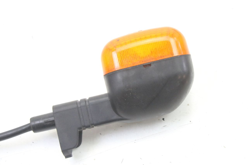 photo de RECHTER HINTERER BLINKER YAMAHA BW'S BWS 125 (2010 - 2013) - Technische Nahaufnahme