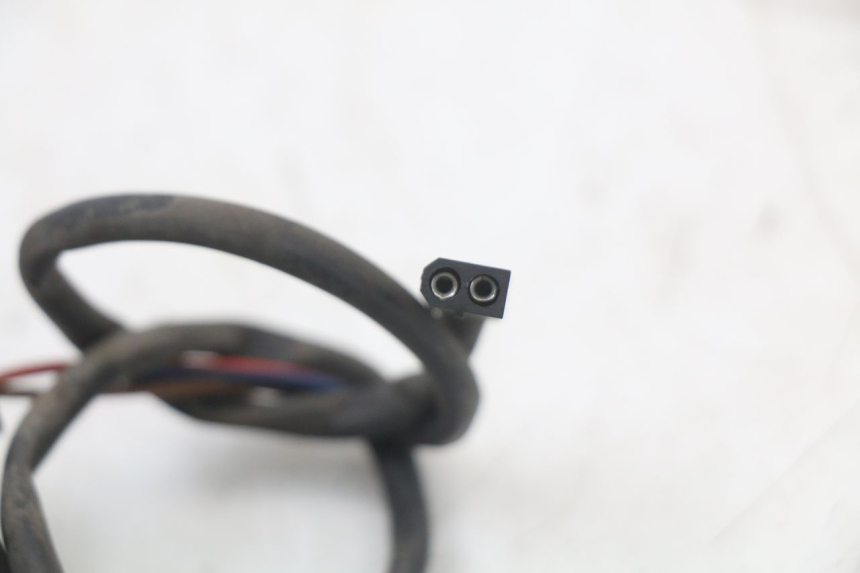 photo de RECHTER HINTERER BLINKER BMW C1 125 (2000 - 2003) - Oberflächenzustand und Material