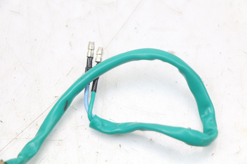 photo de RECHTER HINTERER BLINKER SYM CROX 4T 50 (2016 - 2023) - Details der Befestigungspunkte