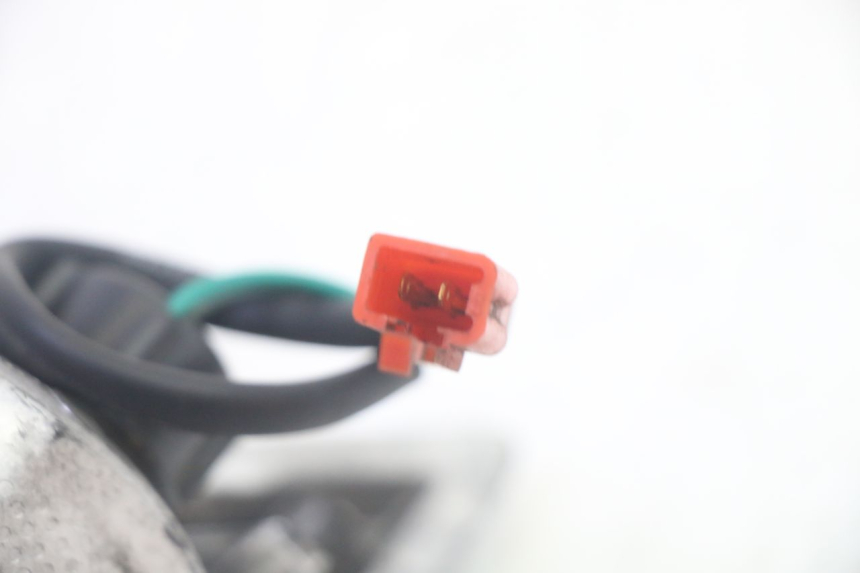 photo de RECHTER HINTERER BLINKER SYM FIDDLE 3 III 125 (2014 - 2020) - Details der Befestigungspunkte