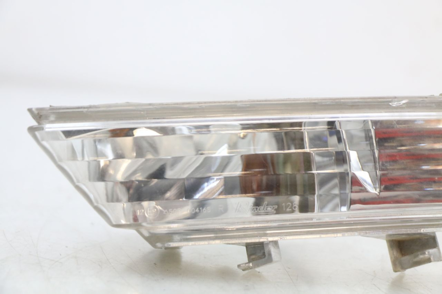 photo de HINTEN RECHTS BLINKER PEUGEOT GEOPOLIS RS 125 (2007 - 2009) - Zoom auf Gebrauchszustand