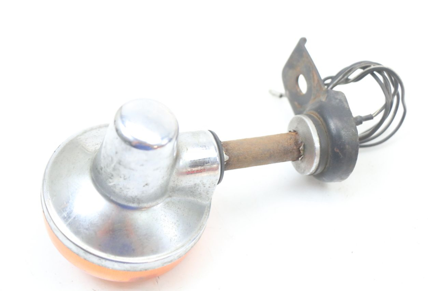 photo de HINTEN RECHTS BLINKER SUZUKI GN 125 (1997 - 2000) - Alternative Perspektive