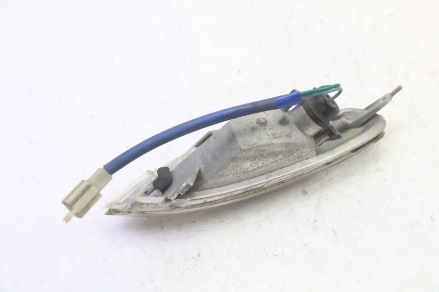 photo de HINTEN RECHTS BLINKER KYMCO GRAND DINK 125 (2002 - 2007) - Details der Befestigungspunkte