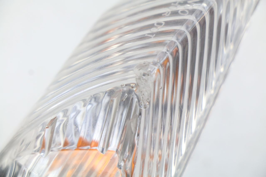 photo de HINTEN RECHTS BLINKER SUZUKI GSX-R GSXR 750 (2011 - 2016) - Oberflächenzustand und Material