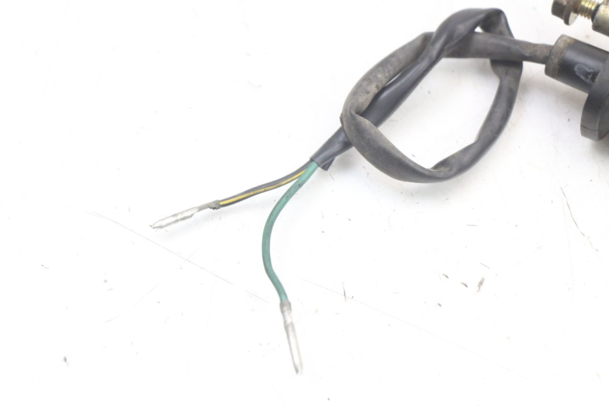 photo de HINTEN RECHTS BLINKER KAWASAKI GTR 1000 (1994 - 2004) - Details der Befestigungspunkte