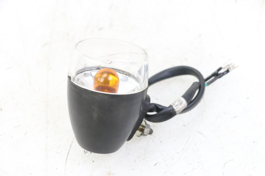 photo de RECHTER HINTERER BLINKER KYMCO AGILITY 4T 50 (2018 - 2022) - Zoom auf Gebrauchszustand