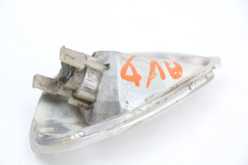 photo de HINTEN RECHTS BLINKER PIAGGIO LIBERTY 4T 50 (2018 - 2021) - Zoom auf Gebrauchszustand