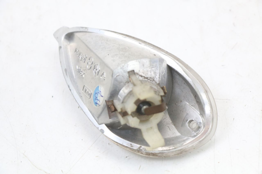 photo de HINTEN RECHTS BLINKER PIAGGIO LIBERTY 4T 50 (2004 - 2008) - Zoom auf Gebrauchszustand