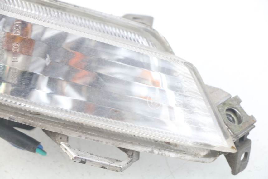 photo de HINTEN RECHTS BLINKER KYMCO LIKE 4T 50 (2009 - 2018) - Technische Nahaufnahme