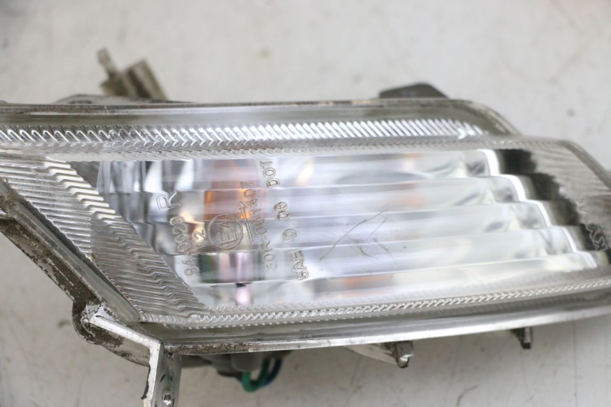 photo de RECHTER HINTERER BLINKER KYMCO LIKE 125 (2009 - 2016) - Zoom auf Gebrauchszustand