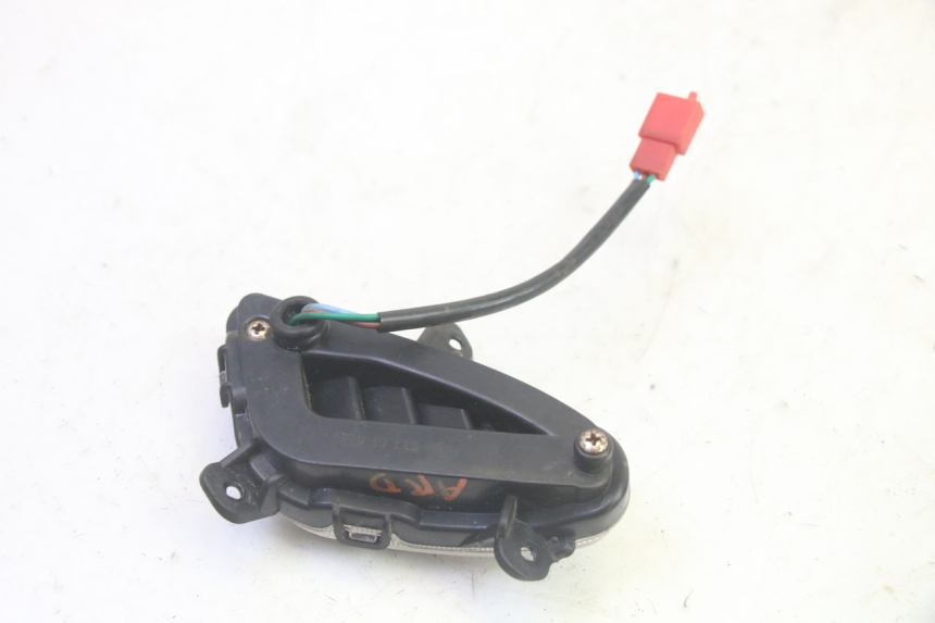 photo de RECHTSER BLINKER JM MOTORS OLDIES GT 4T 50 (2018 - 2025) - Alternative Perspektive