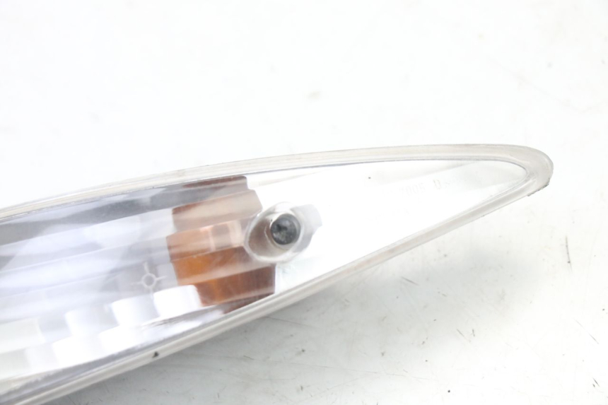 photo de RECHTER HINTERER BLINKER PEUGEOT ELYSTAR 50 (2002 - 2014) - Zoom auf Gebrauchszustand