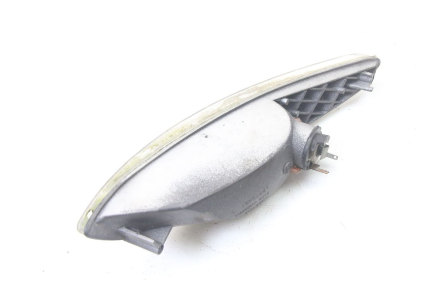 photo de RECHTER HINTERER BLINKER PEUGEOT ELYSTAR 50 (2002 - 2014) - Zoom auf Gebrauchszustand